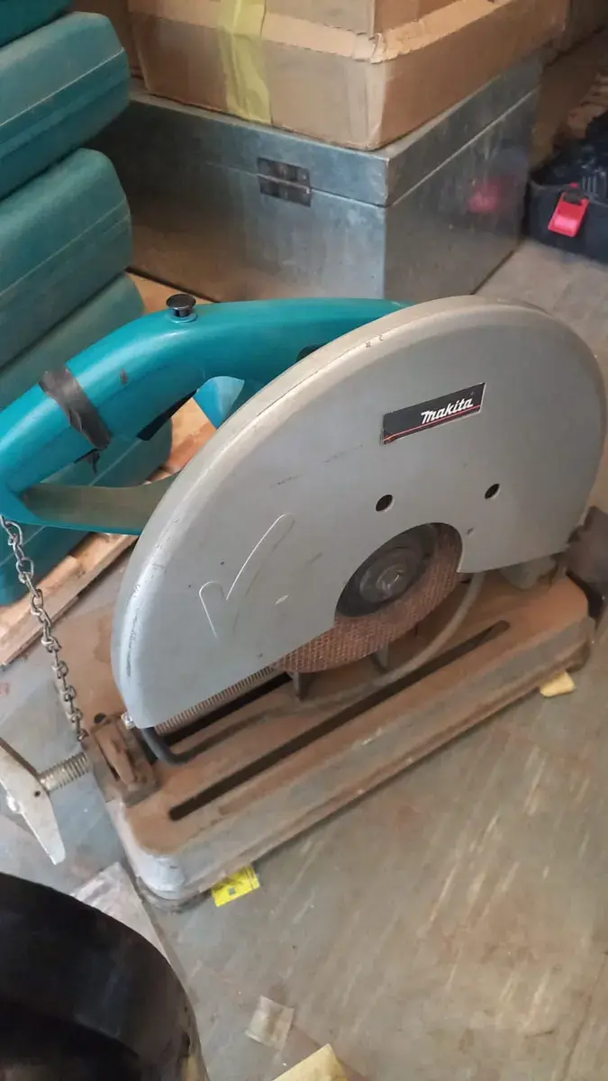 Metal circular saw