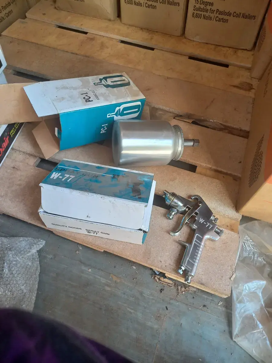 Spray gun & container (400 c.c)