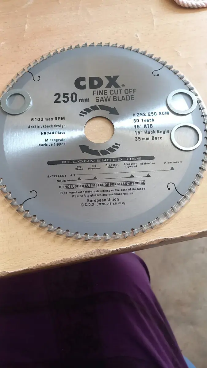 Fine cut off circular saw blade (250 MM)