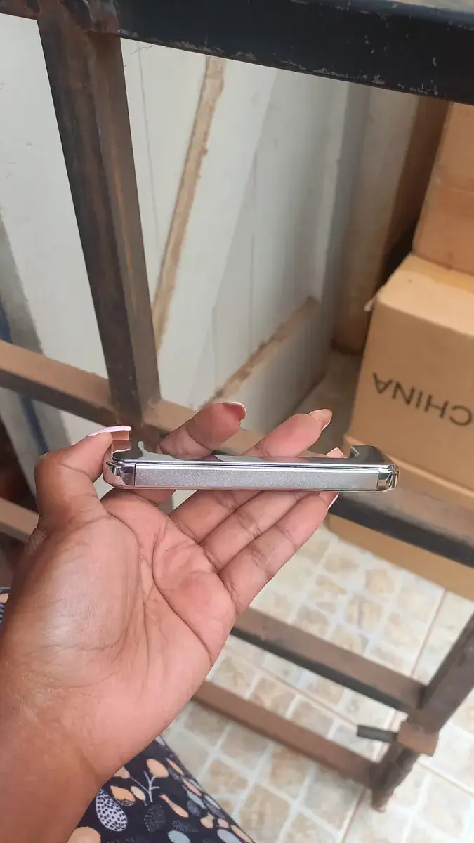 Drawer handles (silver)