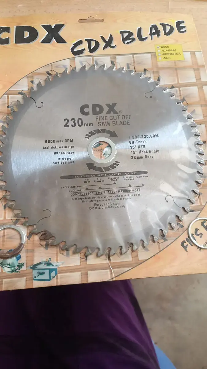 Fine cut off circular saw blade (230 MM)